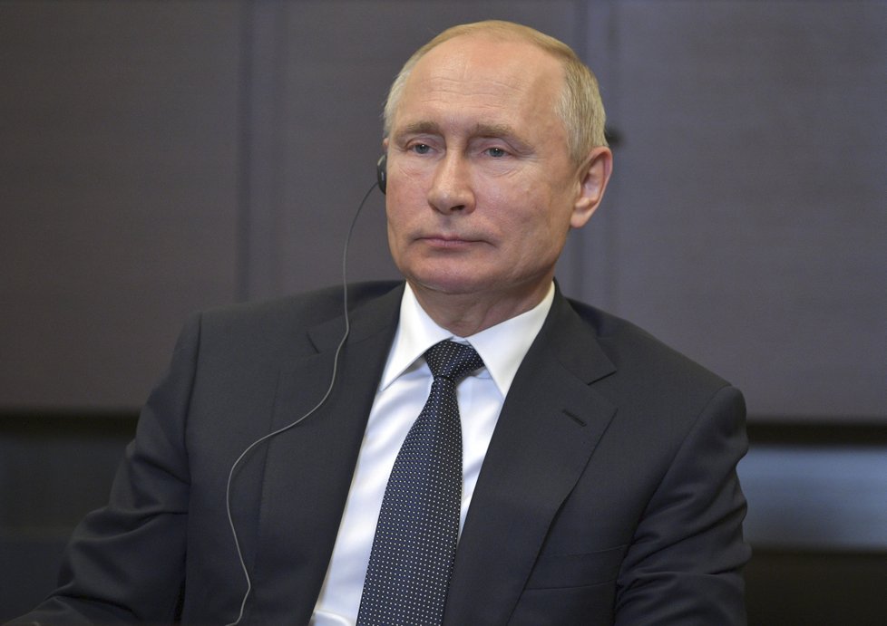 Putin potvrdil nesouhlas se závěry vyšetřovatelů zkázy letu MH17