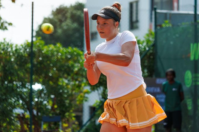 Tenisová posila z Ruska: Finalistka Roland Garros Okťabreva (17) bude hrát za Česko Tenisová posila z Ruska: Finalistka Roland Garros Okťabreva (17) bude hrát za Česko