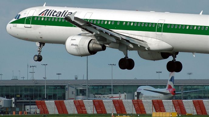 Letadlo z flotily aerolinek Alitalia.