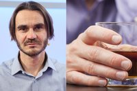 Pití doma po covidu pokračuje, následky jsou vážné: Jak dostat alkoholika do léčebny?