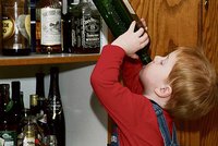 Nejmladšímu alkoholikovi jsou tři roky