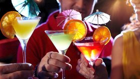 Nejlepší vliv na psychiku žen má vyhýbání se alkoholu, říká studie.