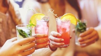 Alkohol a dieta: Co můžete pít, abyste si nekazila hubnutí?