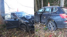 Opilec nezvládl u Vrchlabí zatáčku: Auto sešrotoval o strom a těžce zranil spolujezdkyni