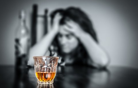 Příběh čtenářky: Alkohol mi úplně zničil mámu 