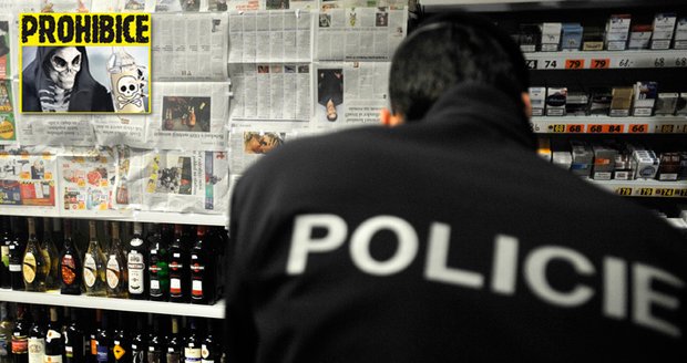 Vyšetřování policie během prohibice odhaluje i praktiky v černém trhu s alkoholem