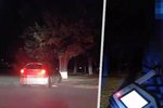 Opilá řidička před policisty vjela na chodník, nadýchala téměř 4 promile.