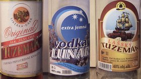 Policie uveřejnila etikety alkoholu, ve kterém se objevil škodlivý metanol