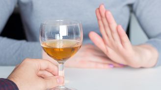 Přichází Suchej únor, tisíce lidí si dají pauzu od alkoholu