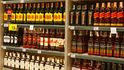 alkohol v supermarketu