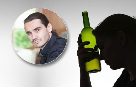 Pijí tajně, pomoci se vyhýbají. Alkoholiček přibývá, nejvíc je „zelených vdov“