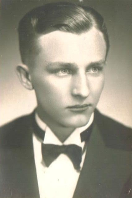 Alois Blokša jako maturant v roce 1936 v Příboře.