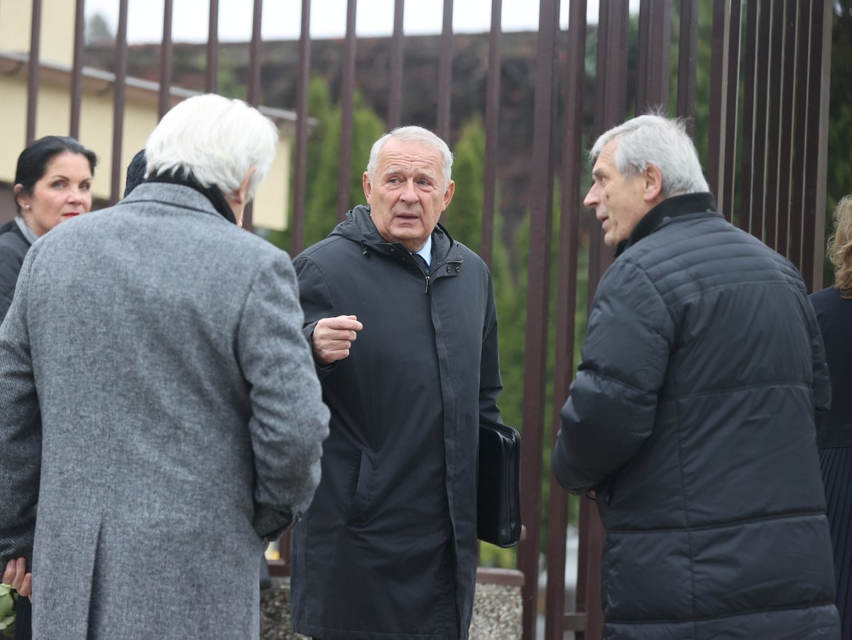 Její syn Marcel Vašinka (67) Švehlíka přesto pozval.