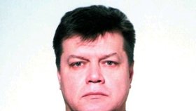 Mrtvý ruský pilot Oleg Peškov