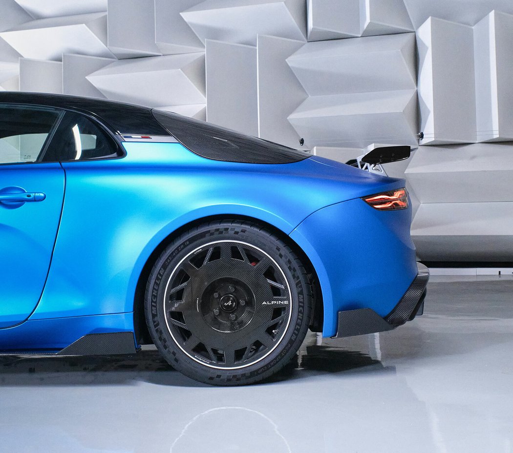 Alpine A110 R