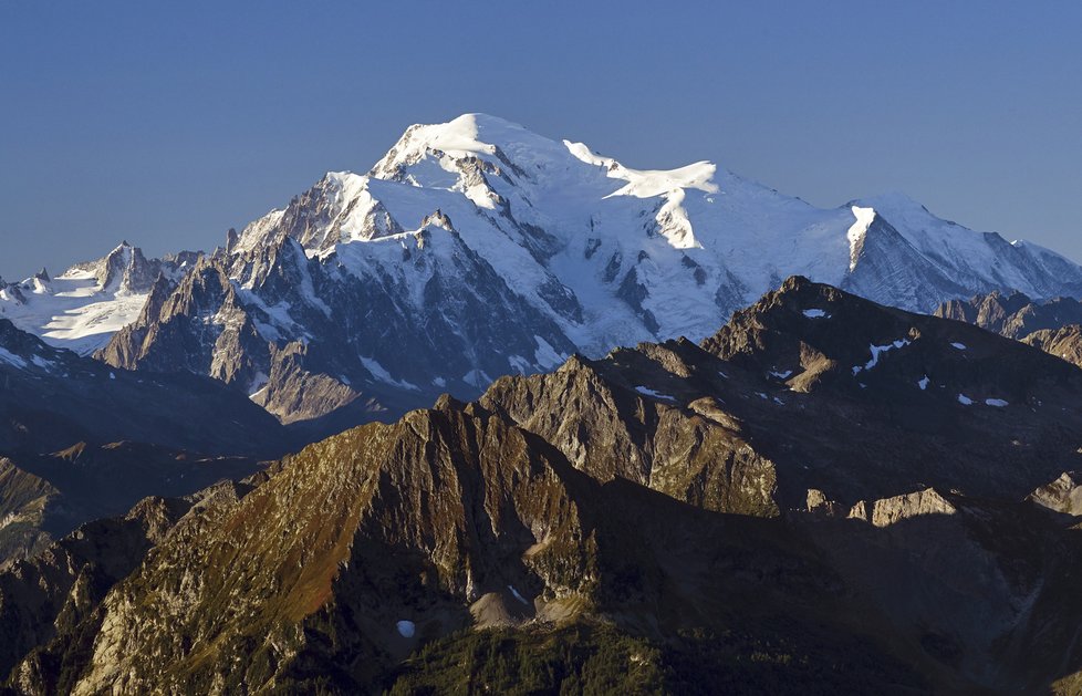 Nejvyšší hora Evropy Mont Blanc.