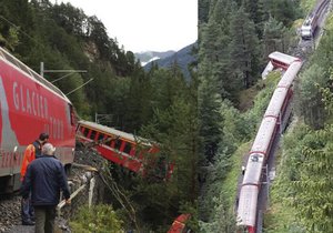 Ve švýcarských Alpách vykolejil vlak. Jeden z vagónů zůstal viset nad propastí