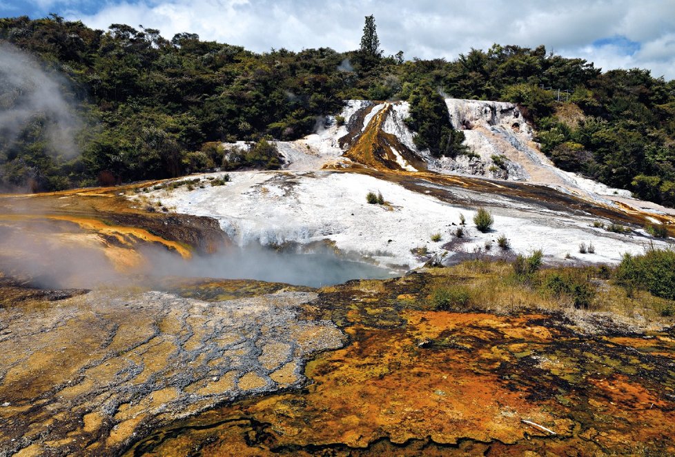 Park Orakei Korako