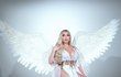 Jessica Alves jako anděl