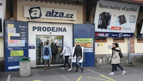 Největší český e-shop Alza.cz dnes odpoledne postihl výpadek počítačového systému. Obchod kvůli technickým problémům nemůže přijímat objednávky ani vydávat zboží zákazníkům.