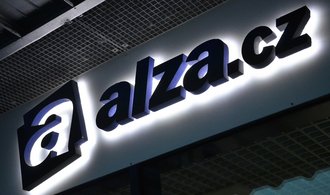 Alza provokuje Mall a CZC. Jejich zákazníkům nabízí vyřízení reklamace