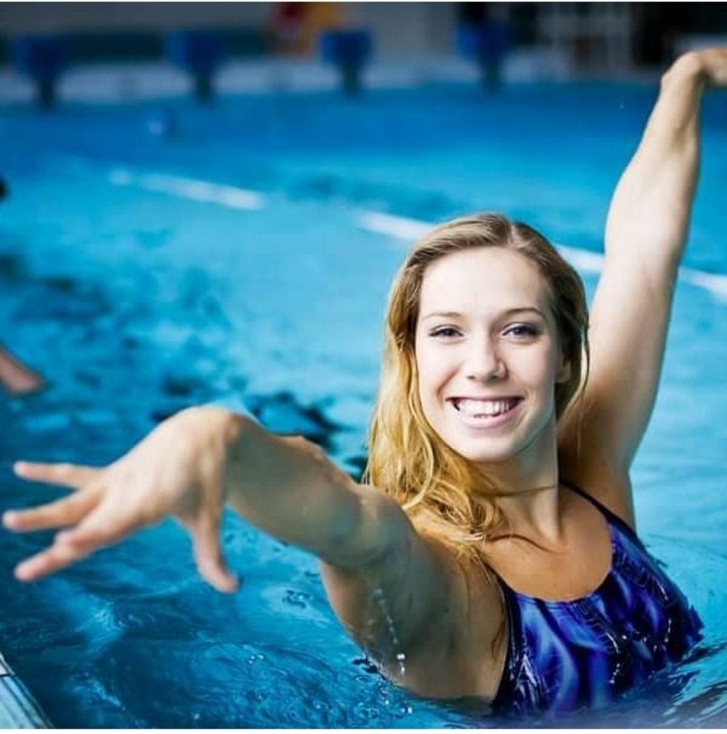 Alžběta Dufková reprezentuje Českou republiku v synchronizovaném plavání