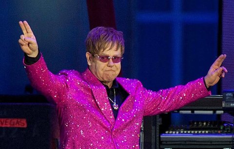 Elton John zavítá do Prahy: 18. prosince vystoupí v O2 areně