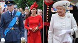 Oslavy v Británii: Alžběta II., William a Kate se sladili a ladili