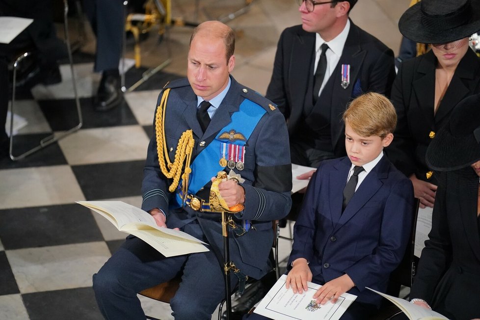 Pohřeb královny Alžběty II. - princ George