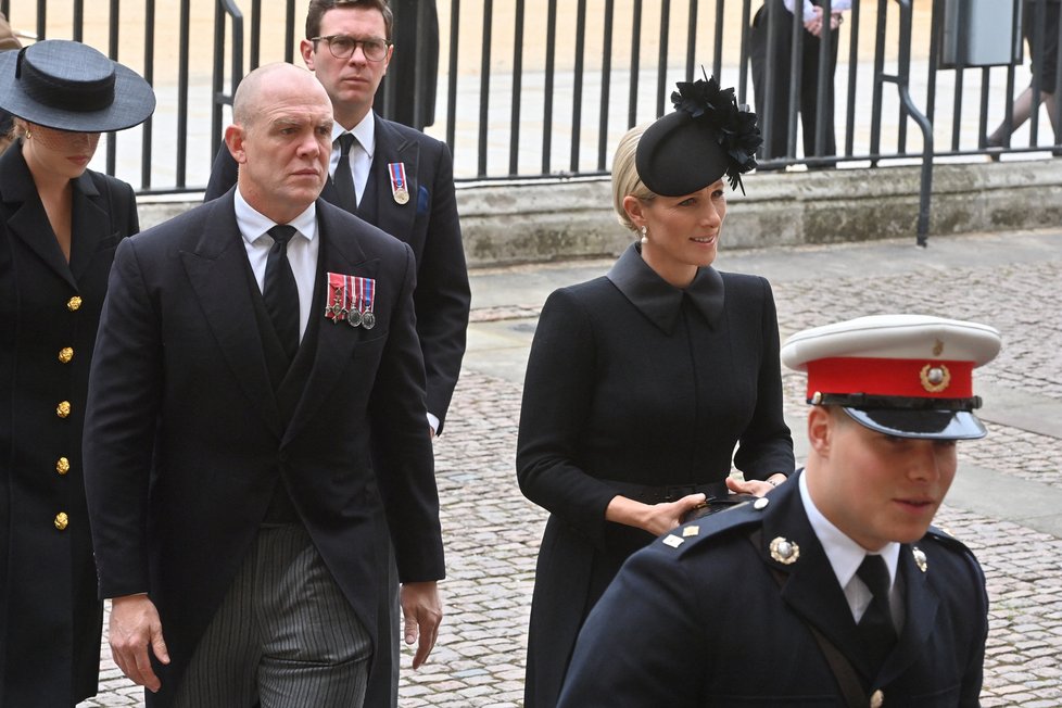 Pohřeb královny Alžběty II. - Zara a Mike Tindall