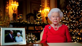 Britská královna Alžběta II. během vánočního projevu (25.12.2021)