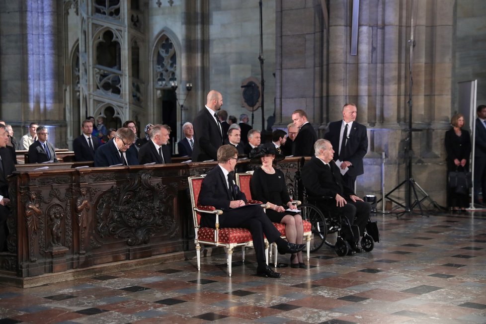 Mše za královnu Alžbětu II. v chrámu svatého Víta: Prezident Miloš Zeman (15. 9. 2022)