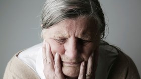 Hliník může způsobit Alzheimera: Není možné se mu vyhnout, tvrdí expert!