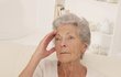 Víte, jaké jsou příznaky Alzheimerovy choroby?