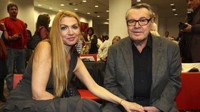 Miloš Forman se ženou Martinou na snímku z roku 2011