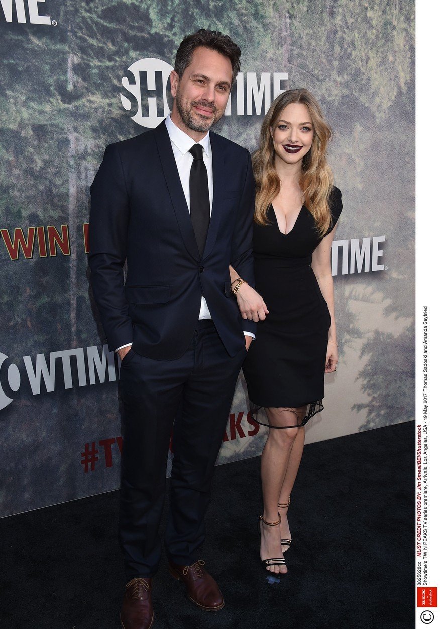 Amanda Seyfried a Thomas Sadoski