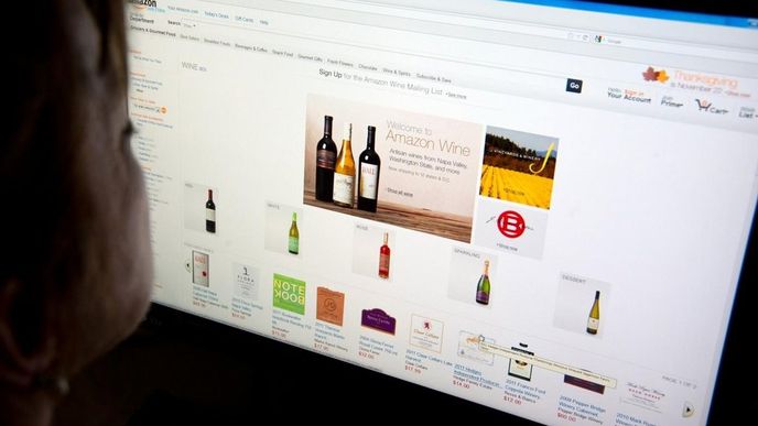 Amazon začal přes internet prodávat i víno