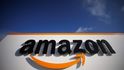 Americká společnost Amazon údajně nedělá dost pro zlepšení životní úrovně svých zaměstnanců a také v ochraně planety. Mohla by i platit vyšší daně. Myslí si to více než 400 světových politiků, kteří poslali firmě otevřený dopis.