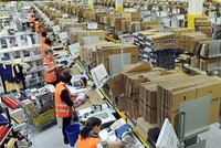 Amazon platí lidi, aby o něm na internetu šířili, jak je skvělý zaměstnavatel