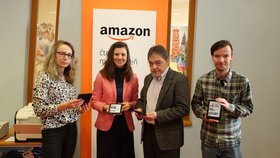 Čtečky Kindle děti lákají ke čtení. Obliba elektronických knih stále roste, potvrdil průzkum Amazonu 