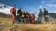 Účastníci českoperuánské expedice Hatun Mayu 2000. V devatenáctičlenném týmu pracovalo deset Čechů, mezi nimi jediná žena - Kamila Šimková Broulová.