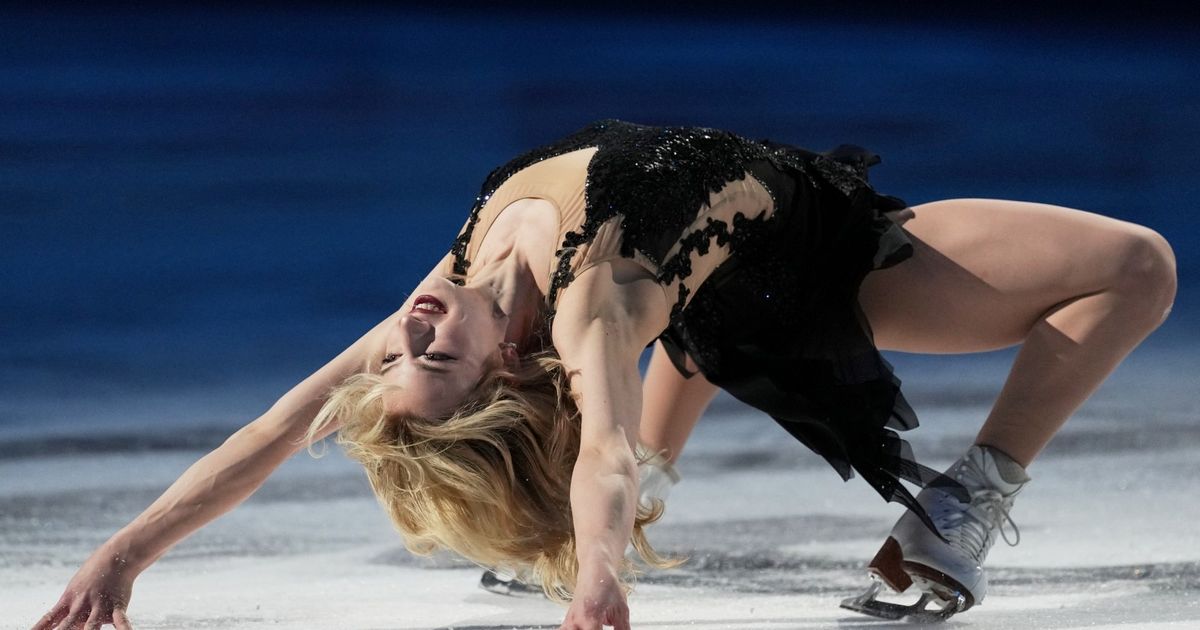 La patinadora artística calienta incluso a Milán: ¡quiero sexo con todos!