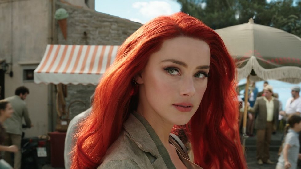 Fanoušci nechtějí, aby v Aquamanovi nadále hrála Amber Heard.