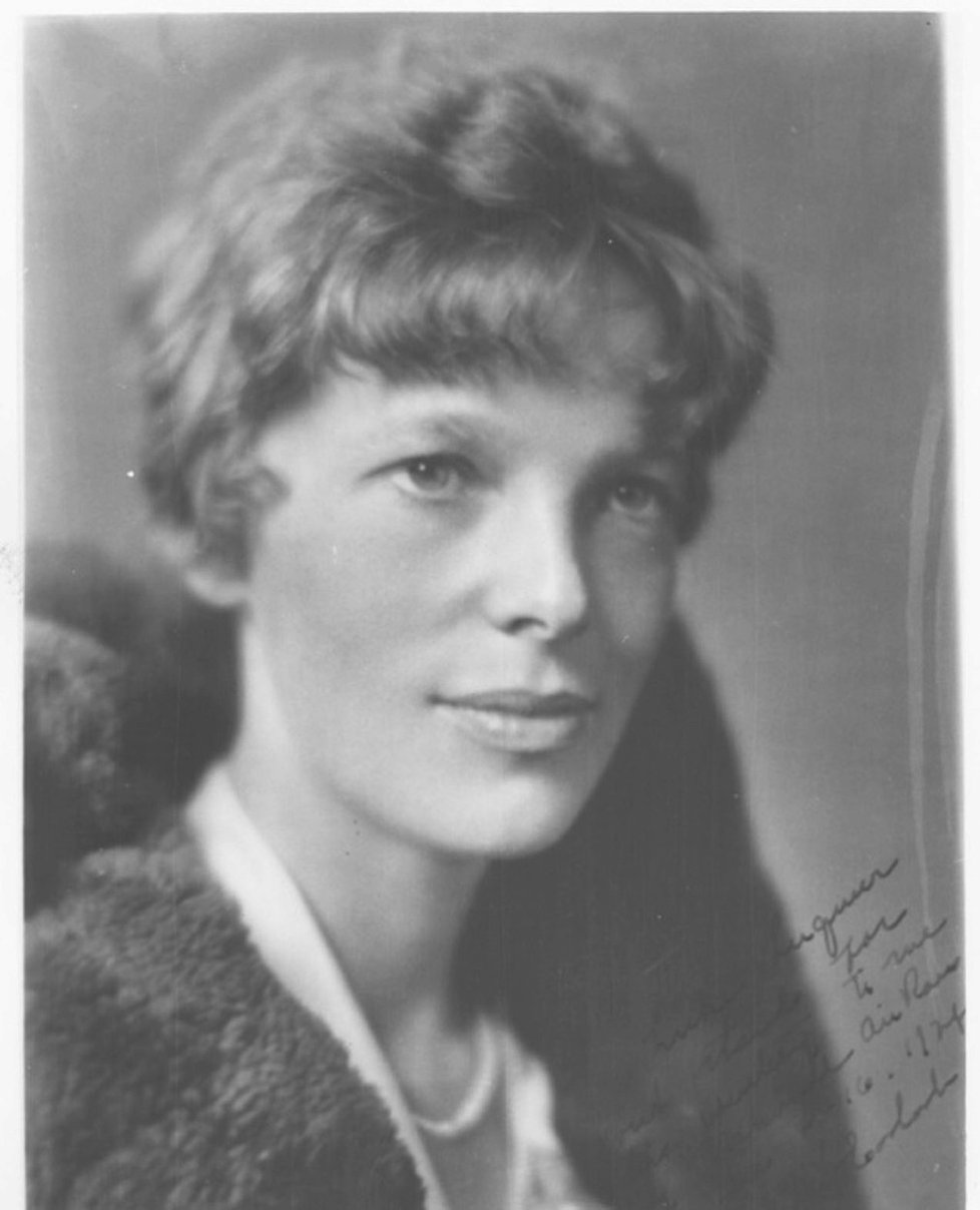 Amelie Earhart