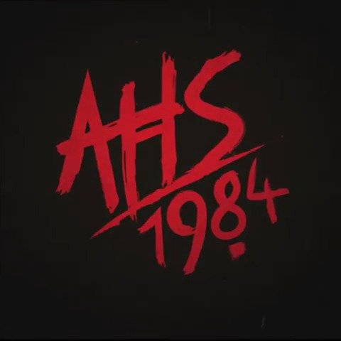 American Horror Story 1984 bude pocta slasherům.