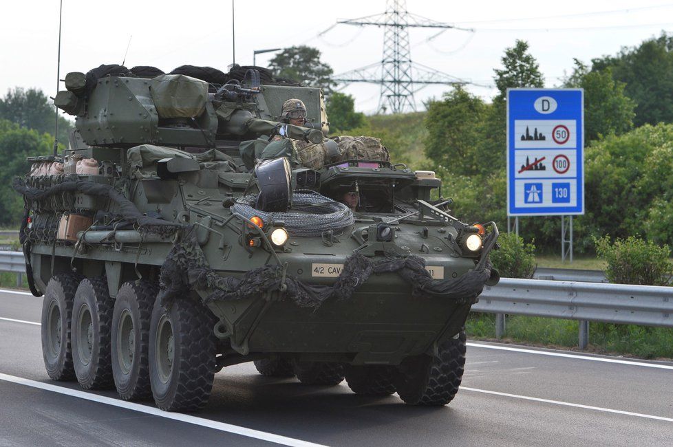 První vozy amerického vojenského konvoje vjely na území ČR 29. května 2018 přes Rozvadov