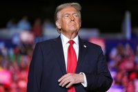 Sekera za 200 bilionů! Dodrží Trump své sliby rozsáhlého snižování daní?