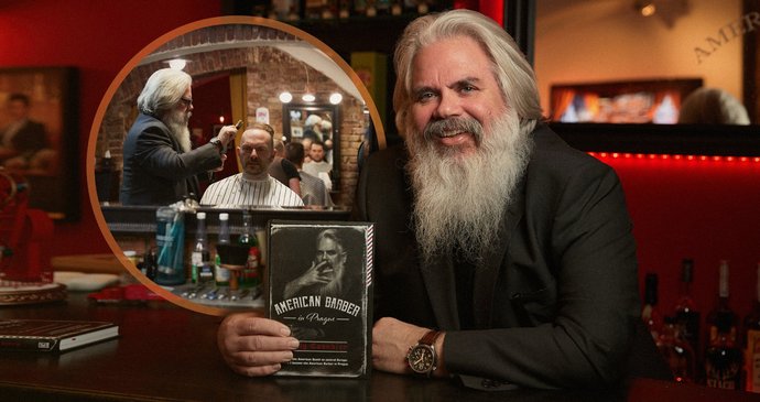 Kraig Casebier ve svém podniku každého chlapa rozmazlí péčí a klidně přidá i některou z neuvěřitelných historek svého života.