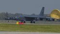 Americký bombardér B-52 Stratofortress přistál 13. září na letišti v Mošnově nedaleko Ostravy, kde se o víkendu konají Dny NATO a Dny Vzdušných sil Armády ČR.