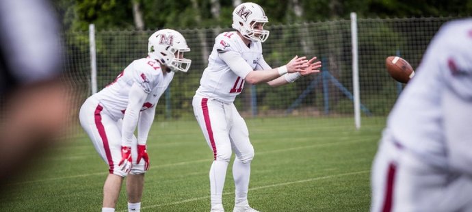 Tým amerického fotbalu Přerov Mammoths se těší na start Paddock ligy amerického fotbalu.